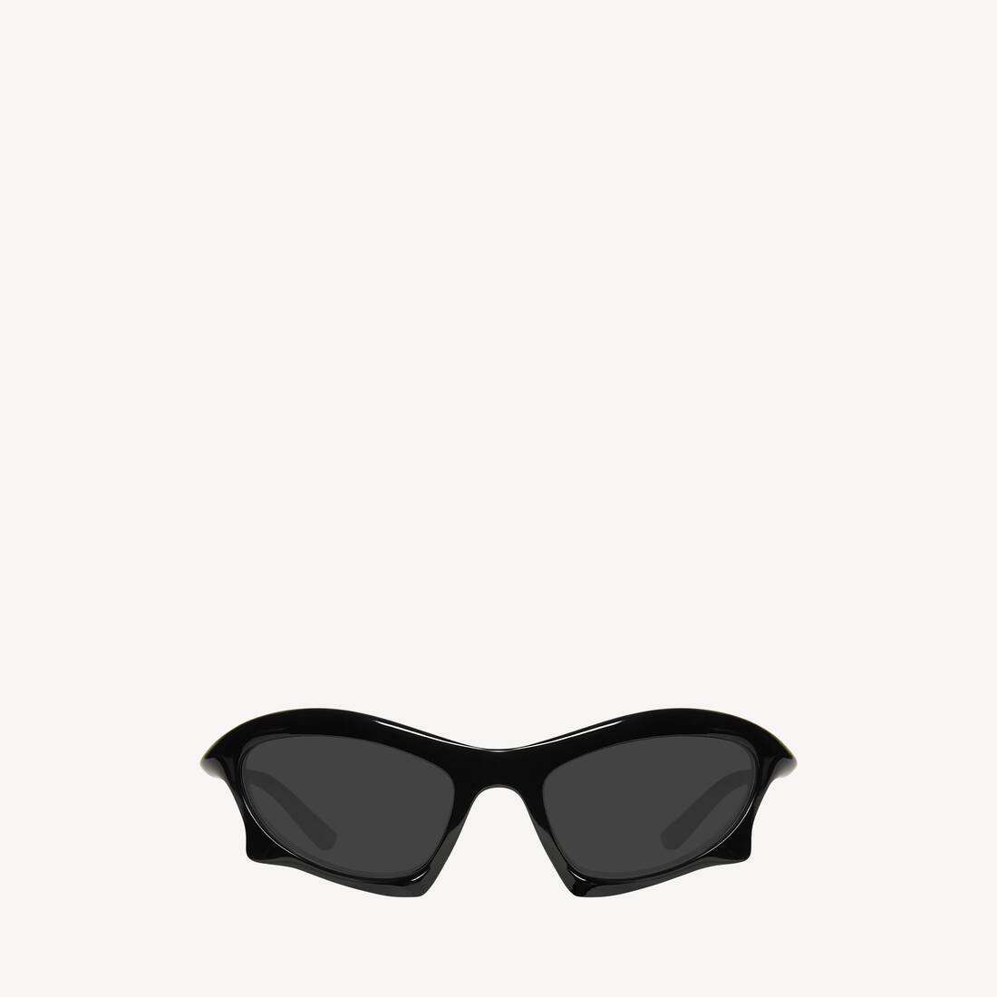 Bat Rectangle Sunglasses in Black