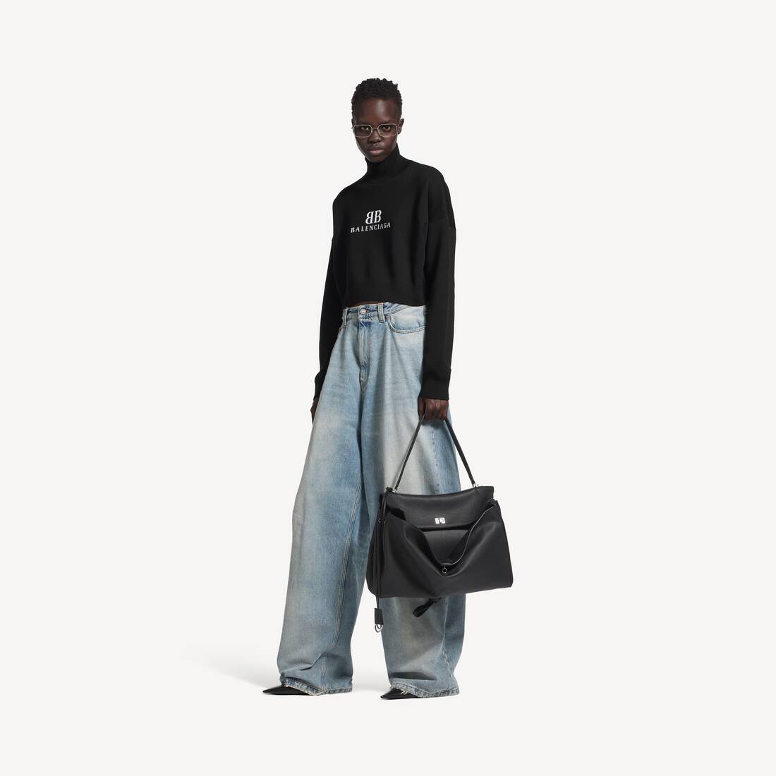 Women's Cropped Highneck in Black/white