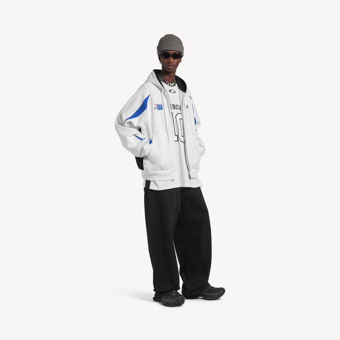 Men's Balenciaga | Nba Collaboration Oversized Zip-up Hoodie in White/multicolor