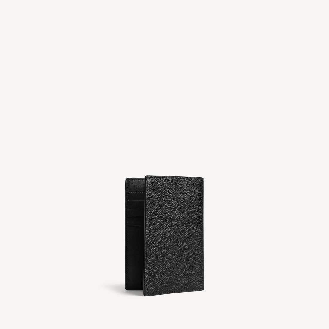 Men's Passport Holder in Black