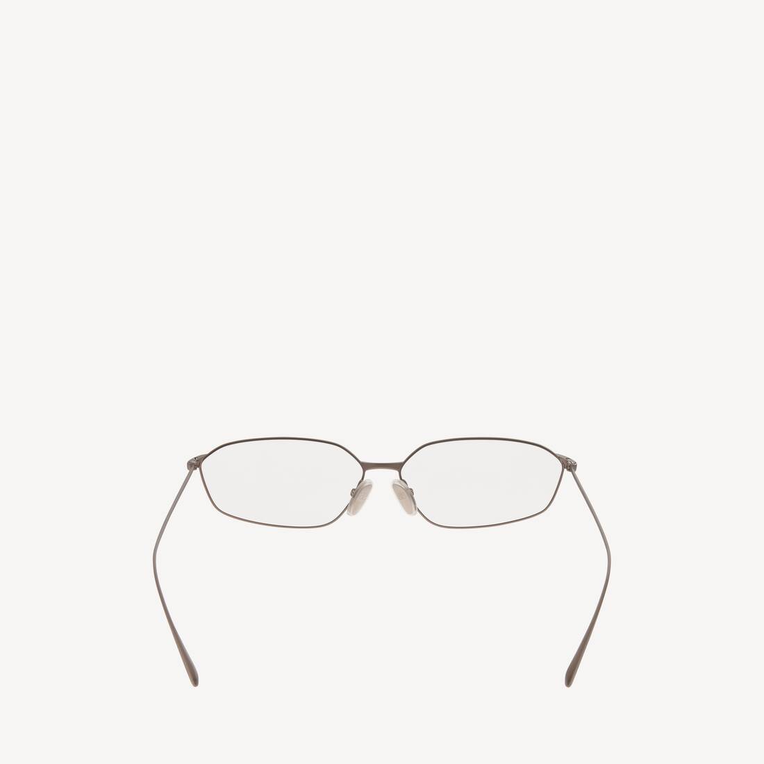 Editorial Oval Sunglasses in Silver
