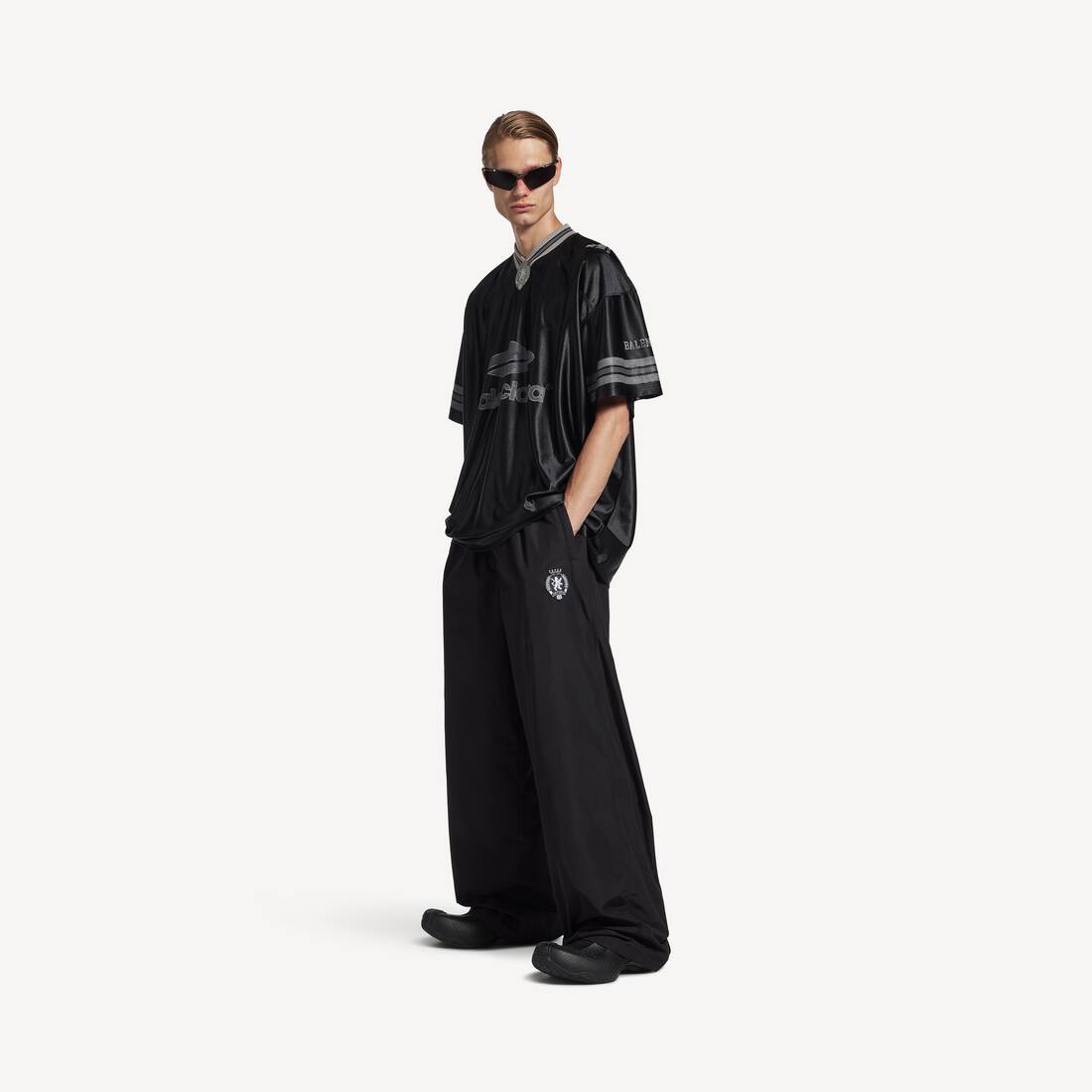 Men's 3b Football Tracksuit Pants in Black