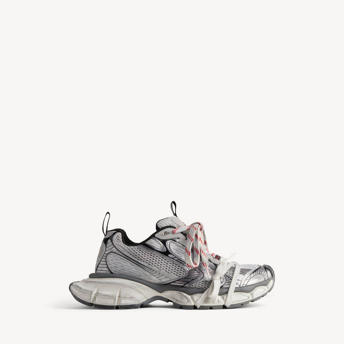 Women's 3xl Sneaker in Grey