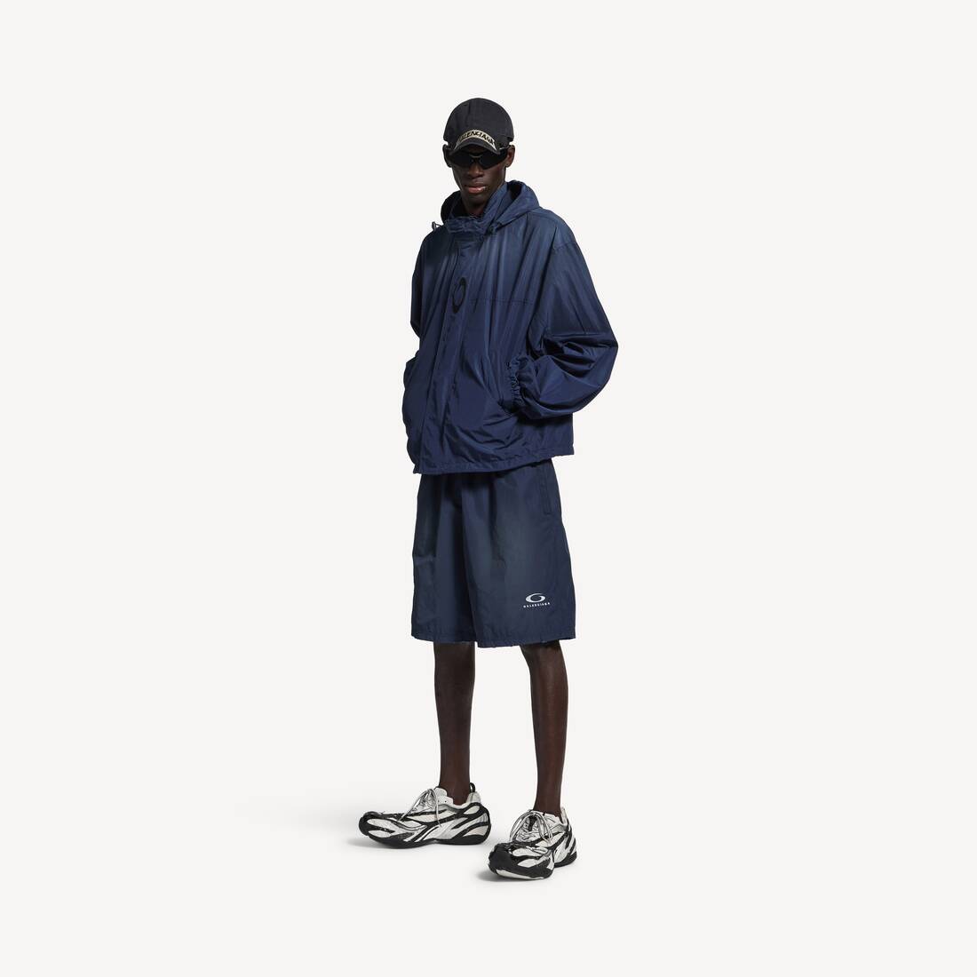 Men's Outerwear Shorts in Marine Blue
