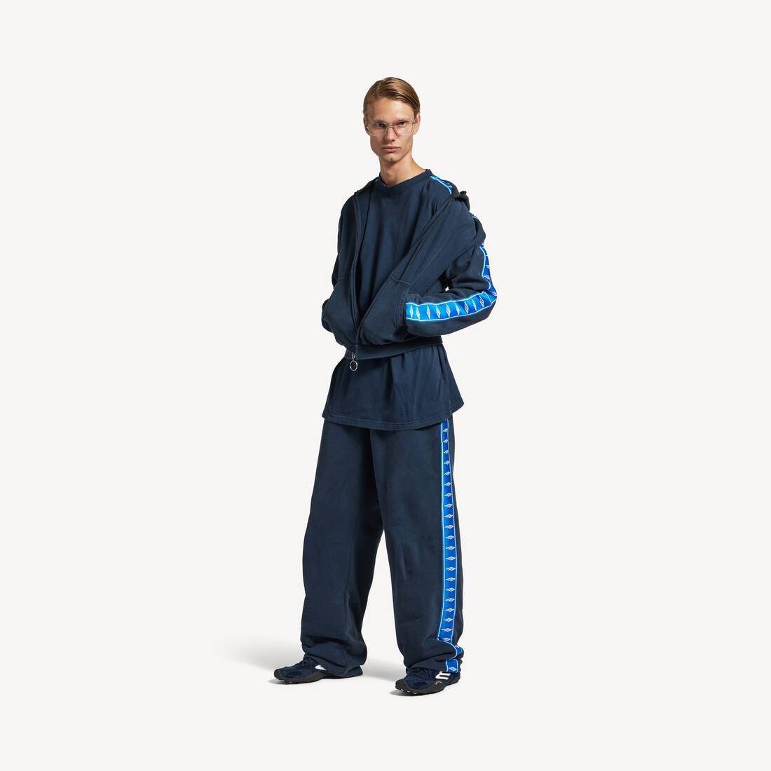 Men's Stripe Baggy Pants in Washed Navy/white