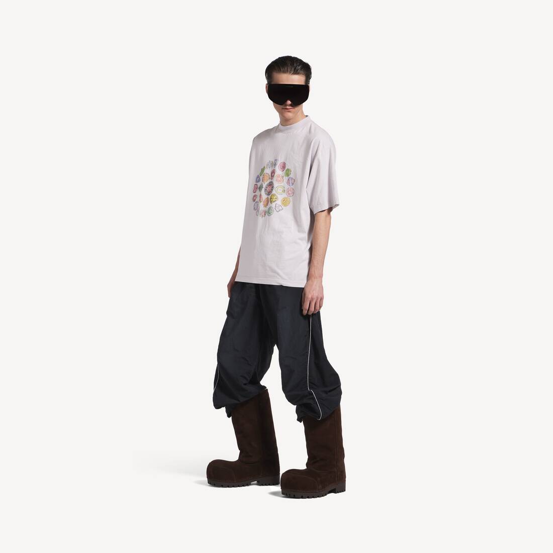 Men's Spiral Crest T-shirt Medium Fit in Dirty White