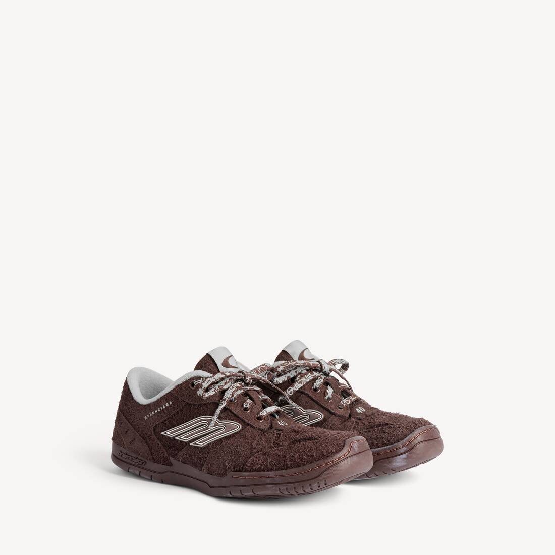 Men's Hamptons Suede Sneaker in Dark Brown/grey