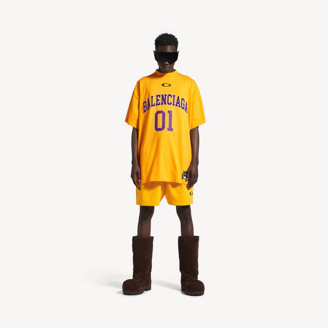 Men's Basketball Oversized T-shirt in Deep Purple/yellow