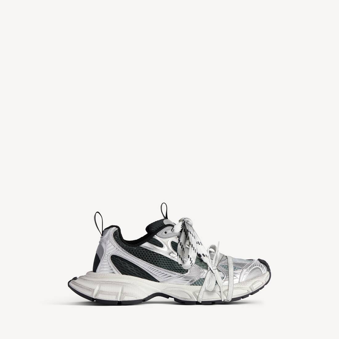 Women's 3xl Gradient Sneaker in Black/grey/white