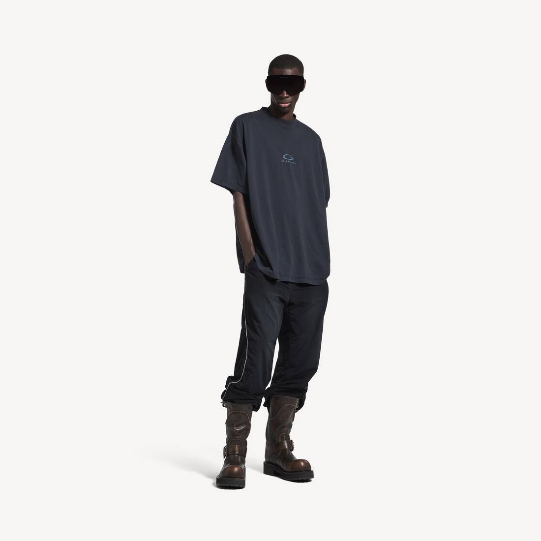 Men's Loop Sports Icon Oversized T-shirt in Faded Black