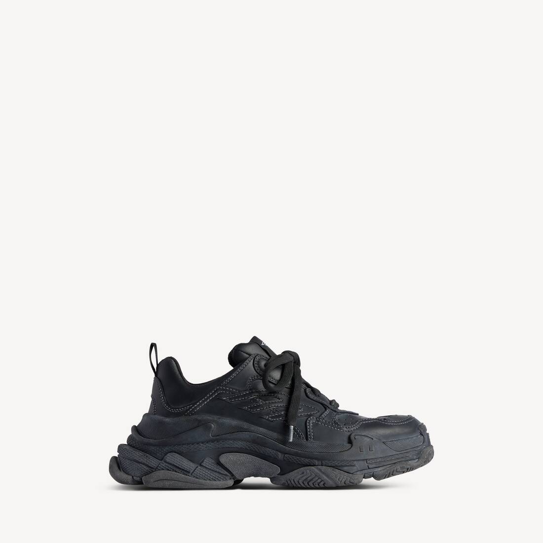 Men's Triple S Sporty Sneaker in Black