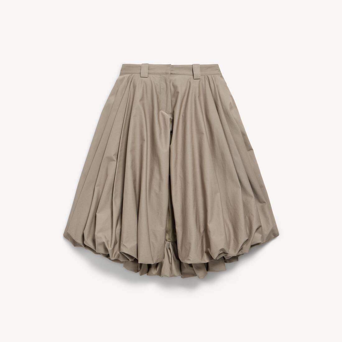 Women's Balloon Shorts in New Beige