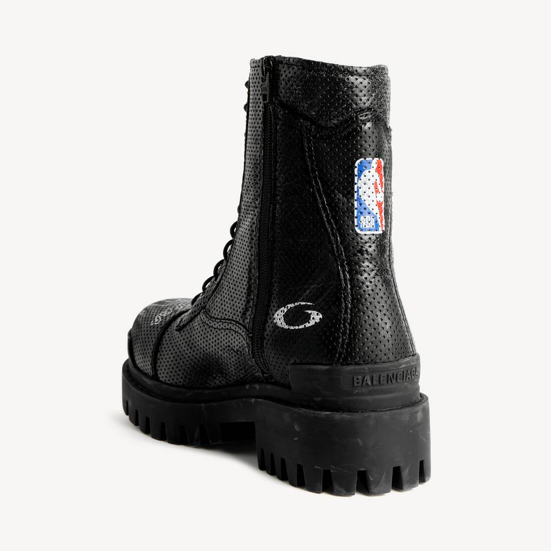Men's Balenciaga | Nba Collaboration Combat Strike Boot in Black