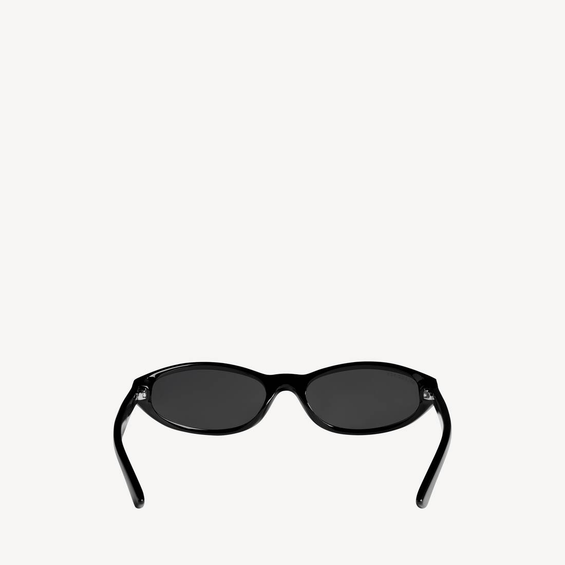 Neo Round Sunglasses in Black