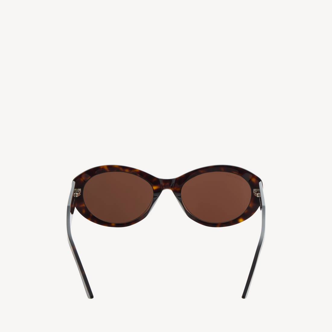 Flat Oval Sunglasses in Havana