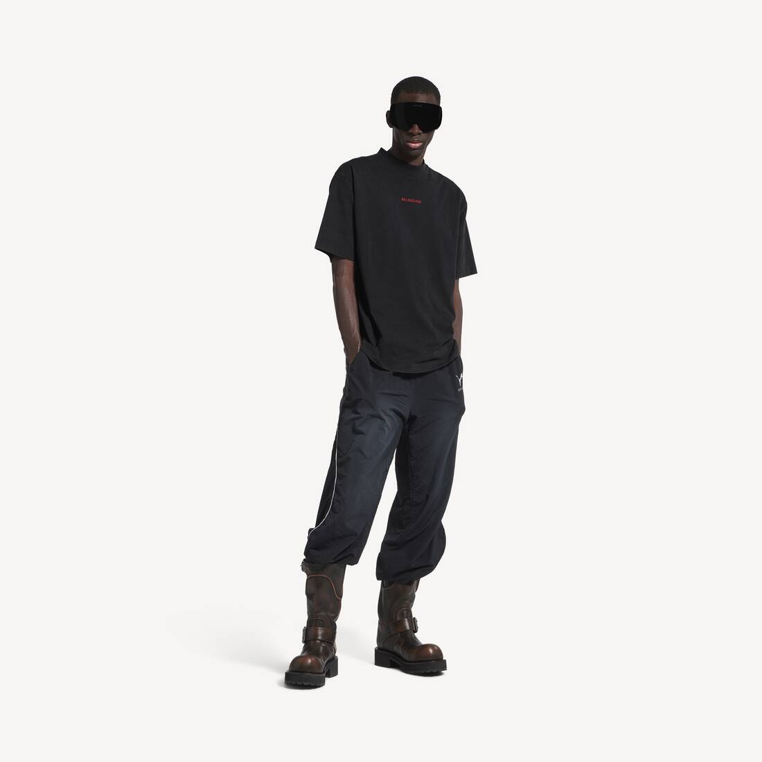 Men's Balenciaga Back T-shirt Medium Fit in Faded Black/red