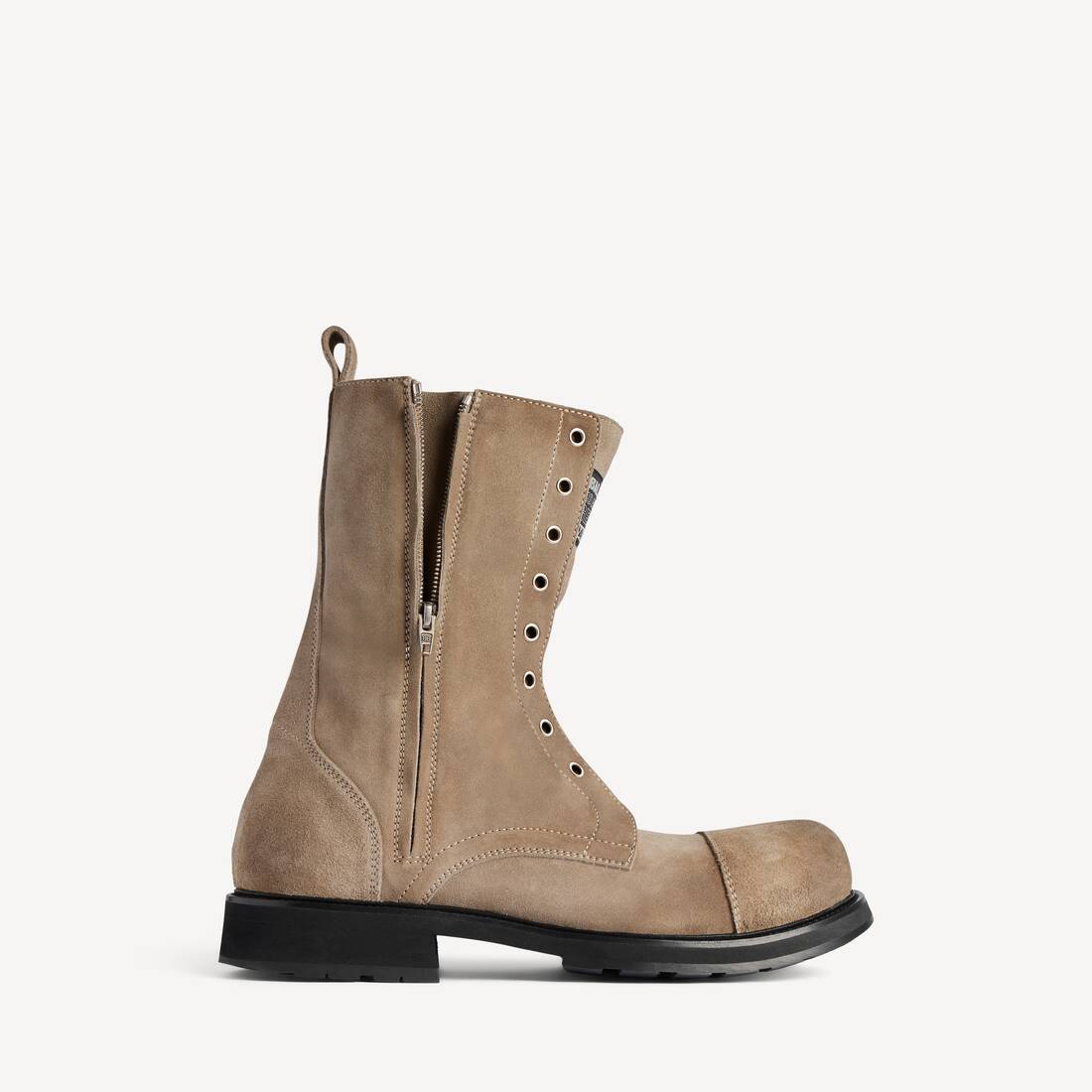 Men's Truck Lace-up Boot in Sand