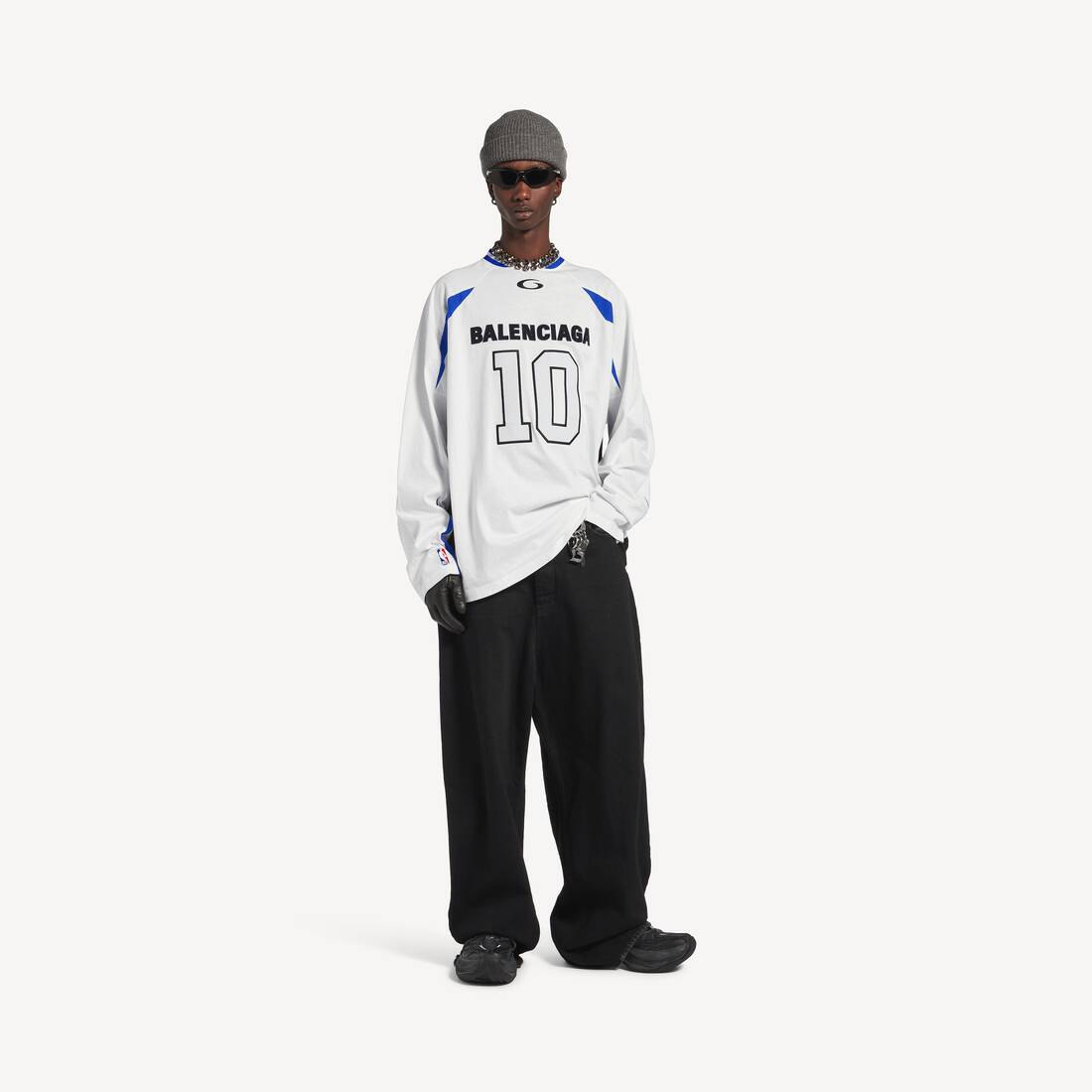 Men's Balenciaga | Nba Collaboration Oversized Long Sleeve T-shirt in White/multicolor
