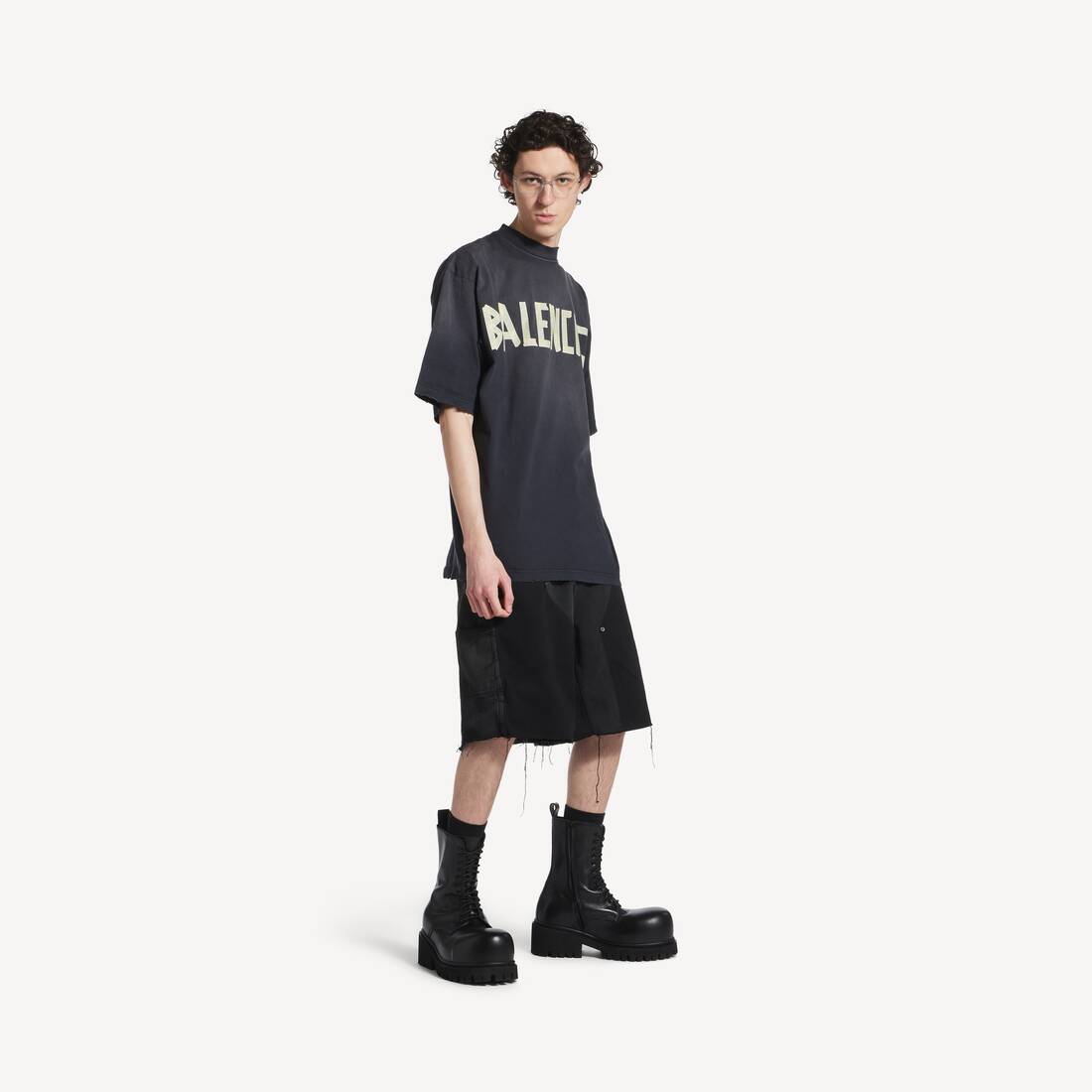 Tape Type T-shirt Medium Fit in Black Faded