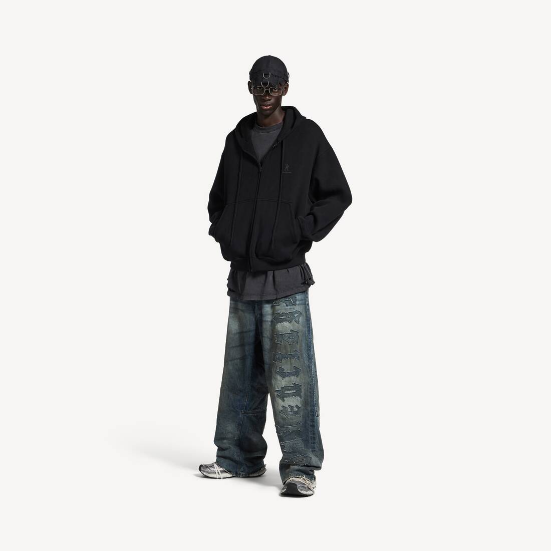 Men's Lion Zip-up Hoodie in Black