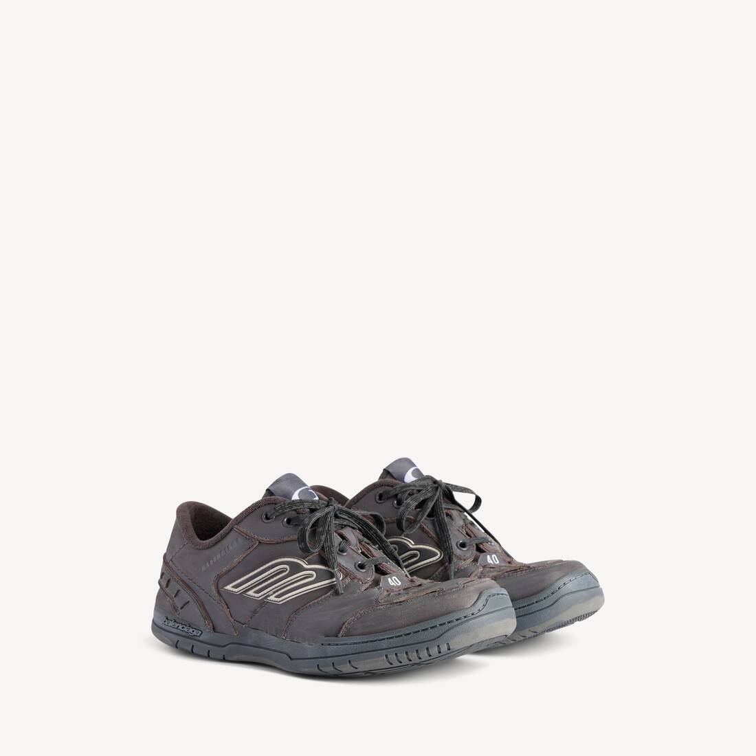 Men's Hamptons Worn-out Sneaker in Grey