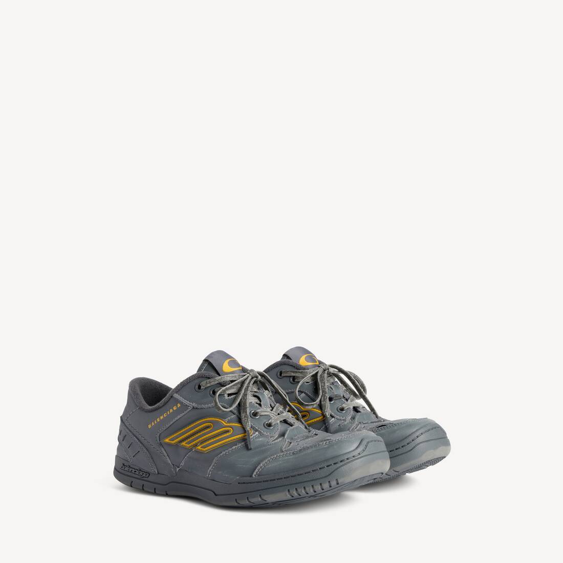Men's Hamptons Worn-out Sneaker in Grey/yellow