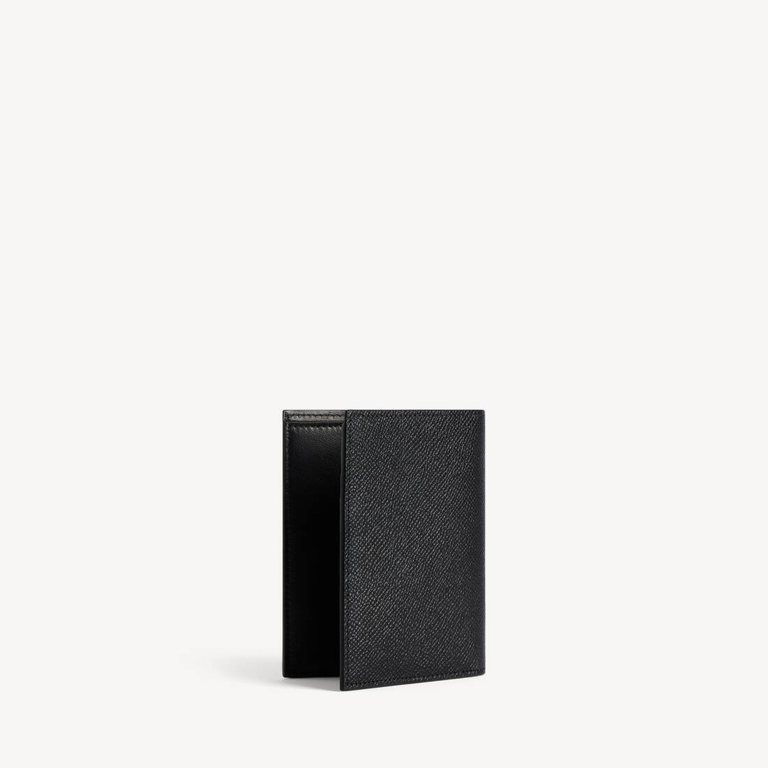 Men's Passport Vertical Bifold Wallet in Black
