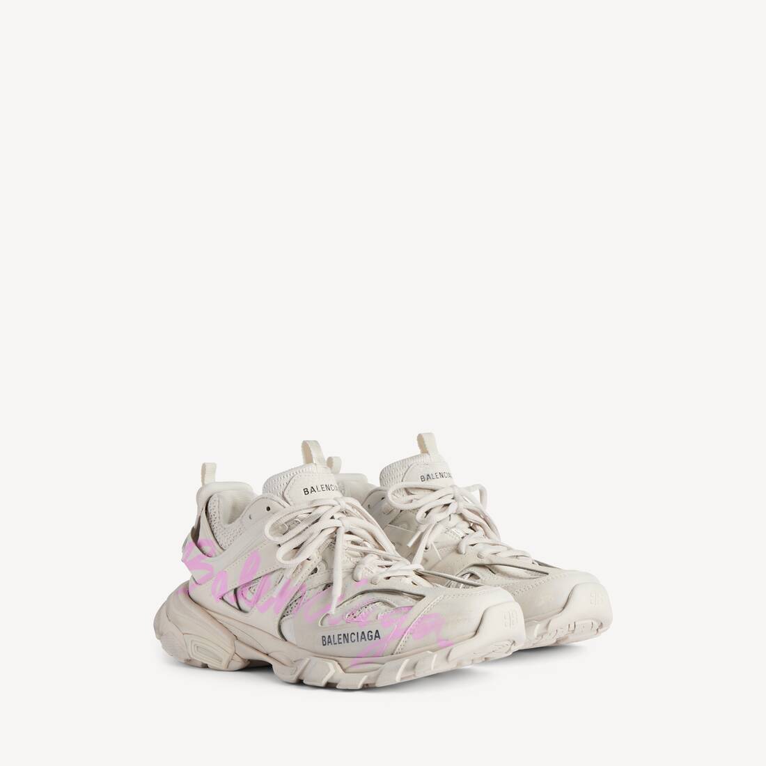 Women's Track Signature Sneaker in Beige/pink