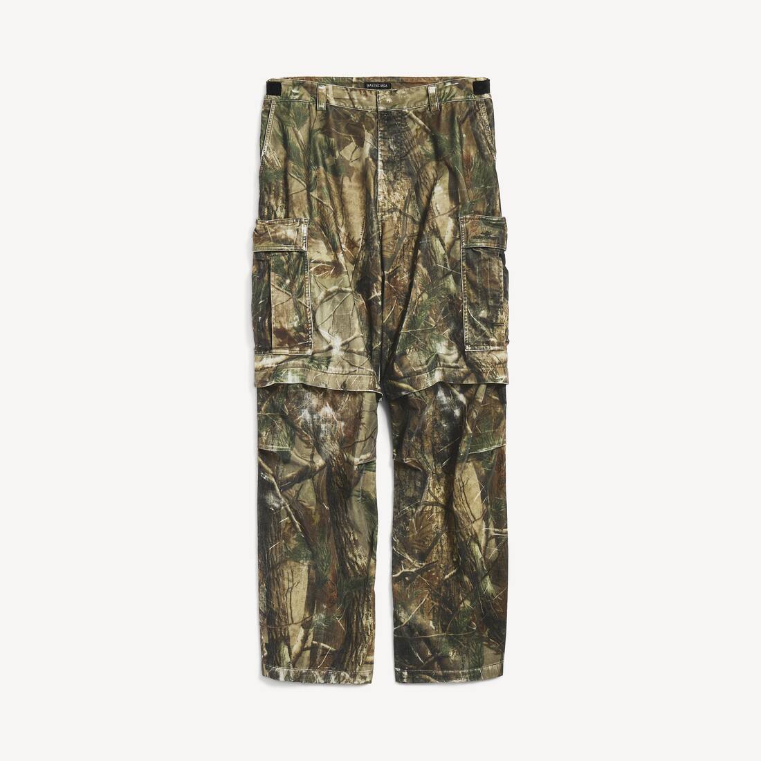 Men's Baggy Cargo Pants in Brown