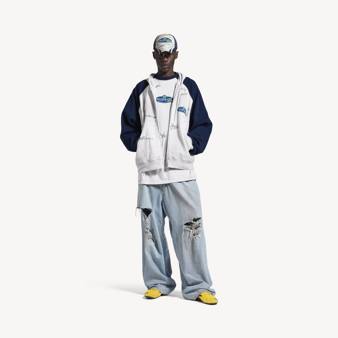 Men's Banana Raglan Oversized Zip-up Hoodie in Dirty White/blue