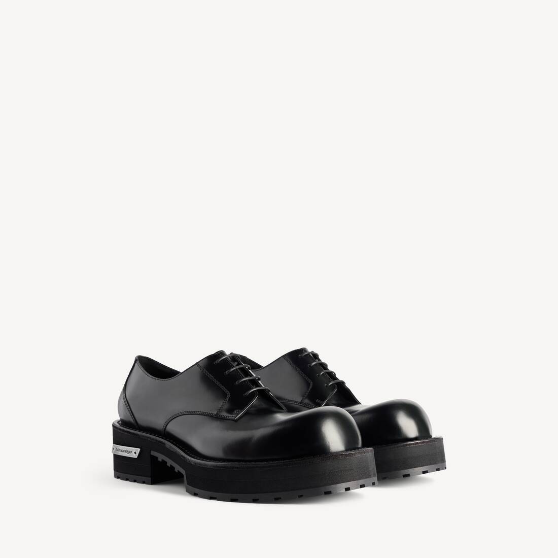 Men's Venom Derby in Black