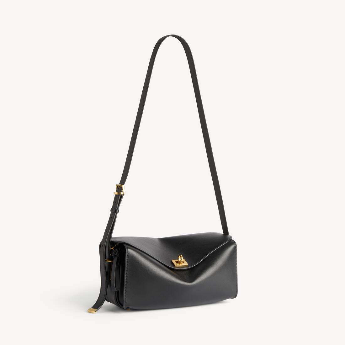 Women's Le 7 Shoulder Bag Medium in Black