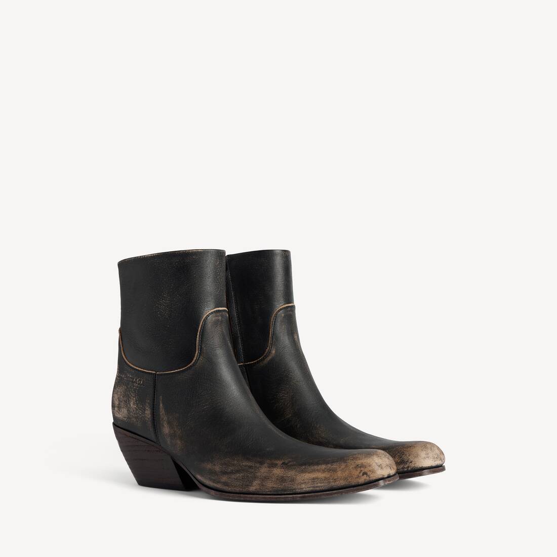 Women's Memphis Bootie in Black/beige