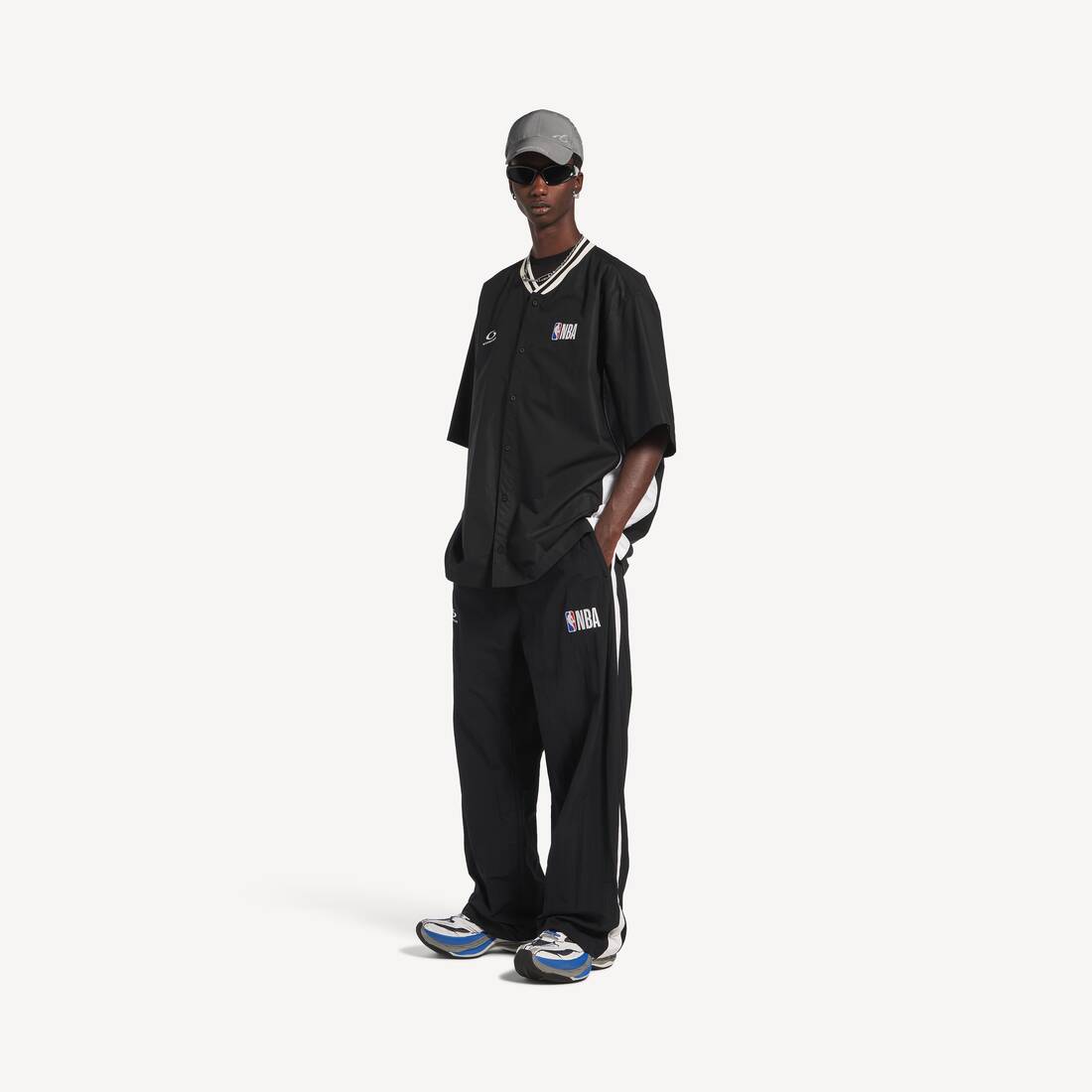 Men's Balenciaga | Nba Collaboration Short Sleeve Shirt in Black