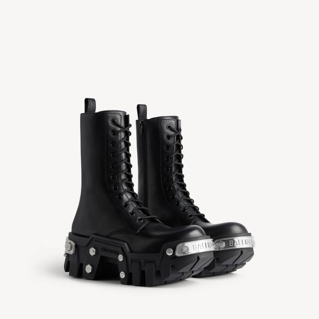 Women's Bulldozer Lace-up Boot in Black
