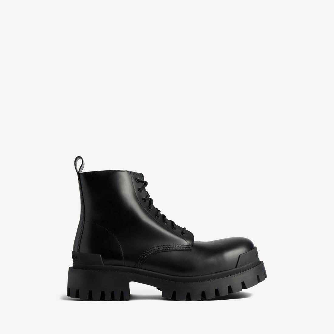 Men's Strike Lace-up Boot in Black